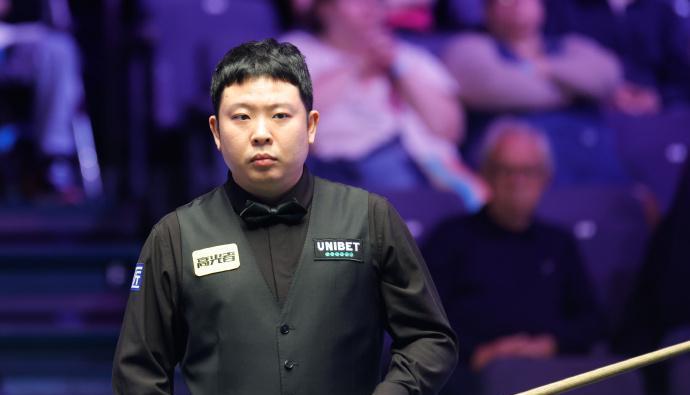 比战, 栋迎战安东