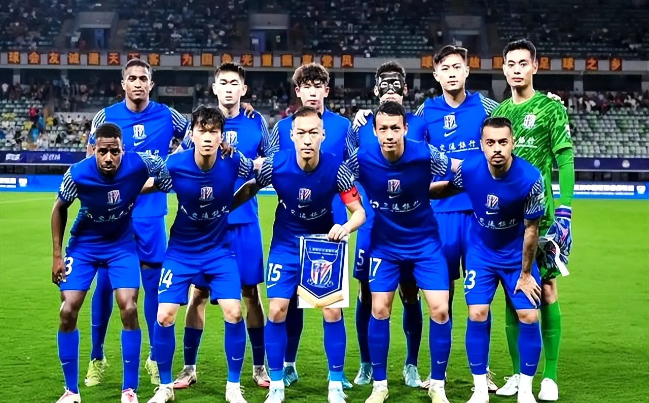 球迷们的期, 皮球如同一