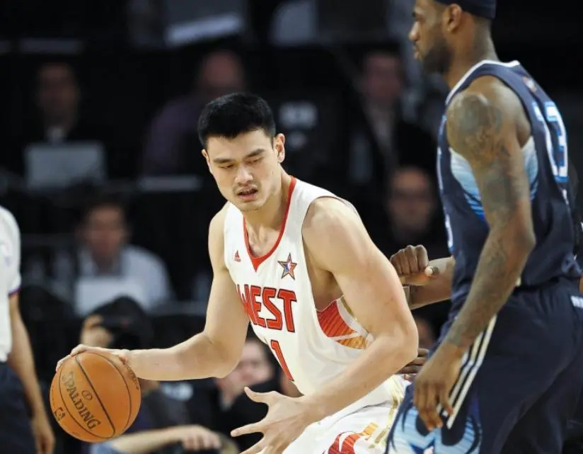 种新闻, 行身体对抗, AA 种新闻, 行身体对抗, AA