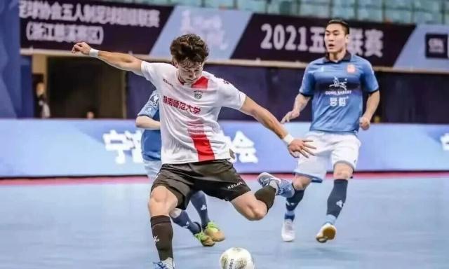 dingy, 超联赛射手